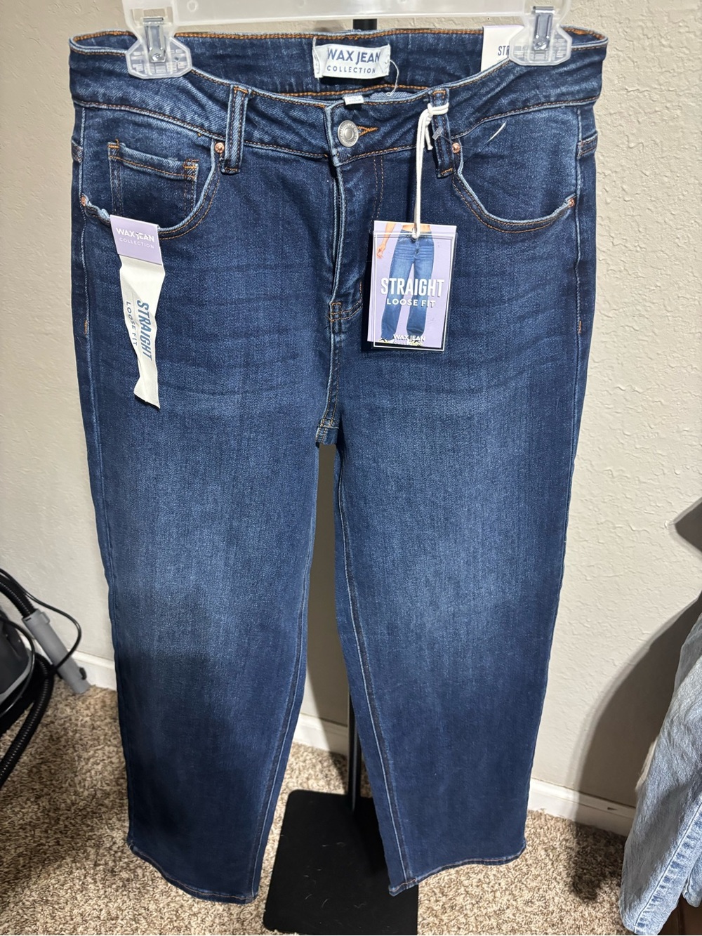 Wimens Light Blue Jeans - Casual Everyday Denim